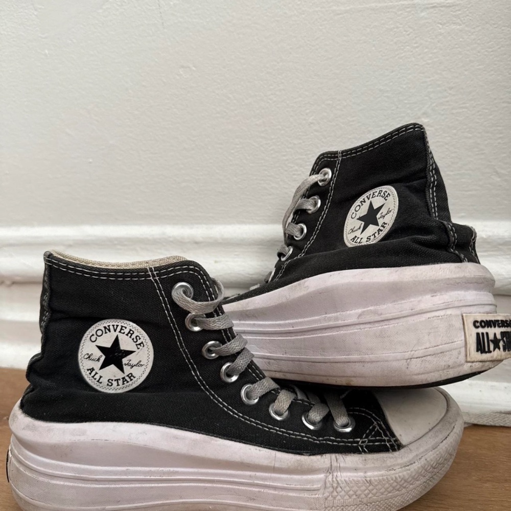 Black and white platform Converse